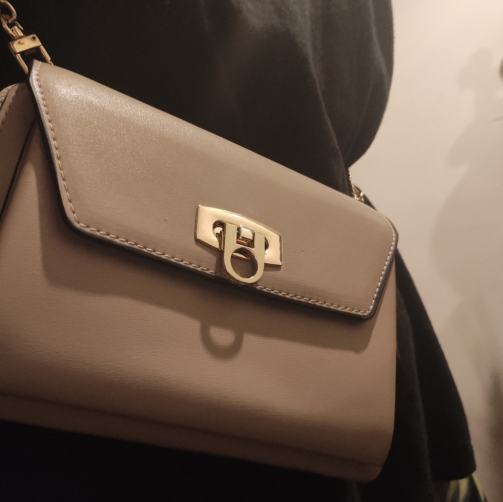Cross bag